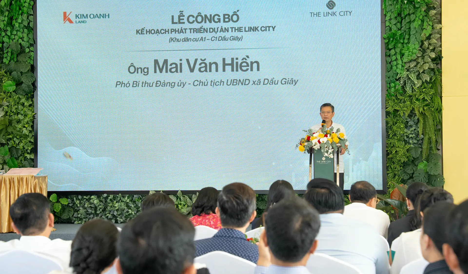 Ông Mai Văn Hiền – Chủ tịch UBND xã Dầu Giây phát biểu tại Lễ công bố kế hoạch phát triển dự án The Link City.